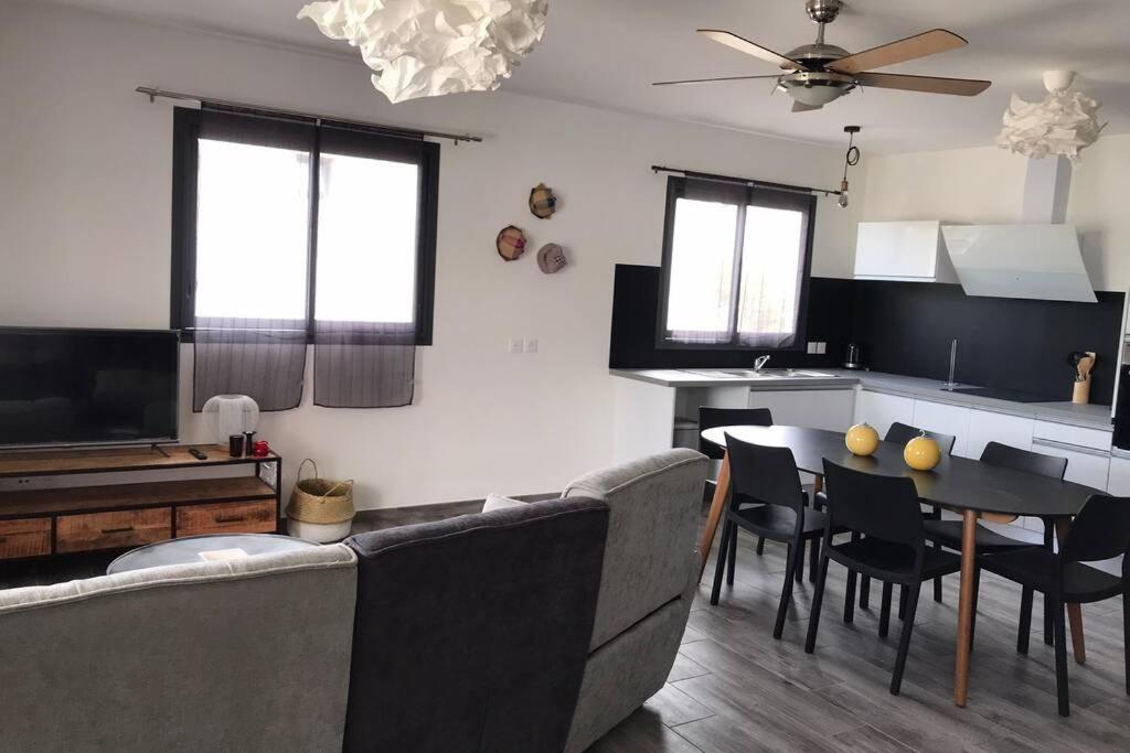 Ti-Punch T3 Climatise Manapany Les Bains Apartment Exterior photo